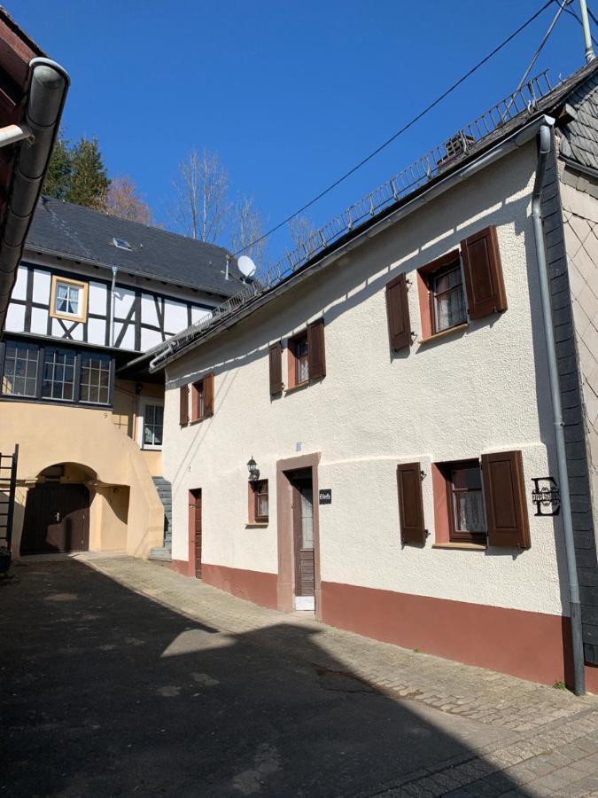 Ferienhaus Eifelstuben Mit Charme - Bauernstube Vulkaneifel - Naehe See Und Burgruine Ulmen Esterno foto