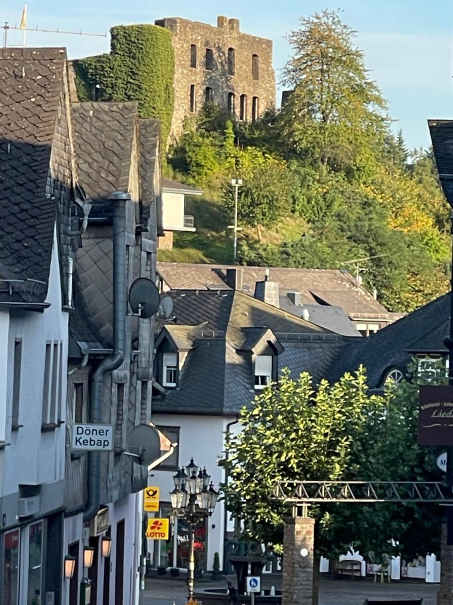Ferienhaus Eifelstuben Mit Charme - Bauernstube Vulkaneifel - Naehe See Und Burgruine Ulmen Esterno foto